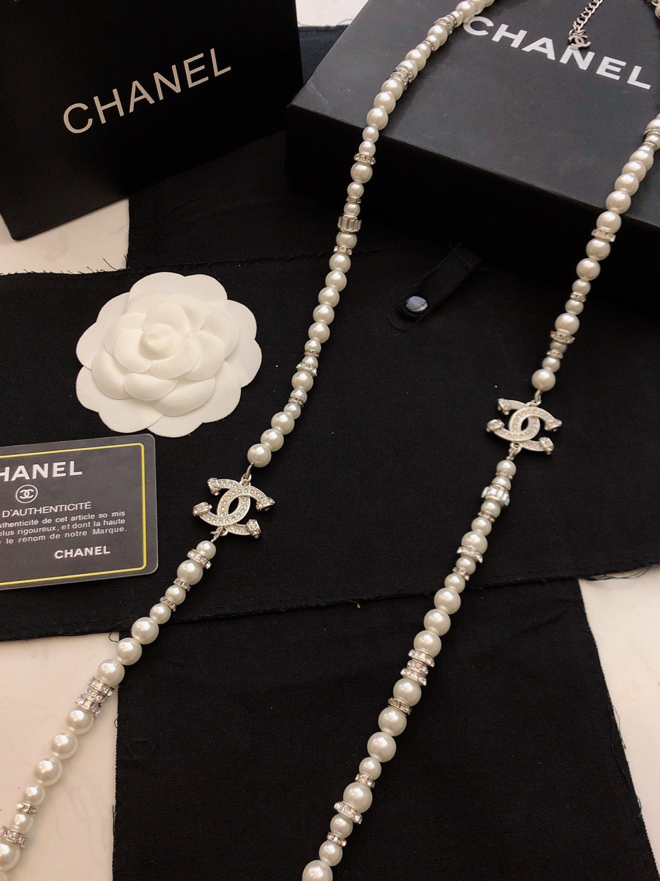 Double-C Emblem Pearl-Detail Pendant Necklace – Pearl Detail – Design 090 detail view